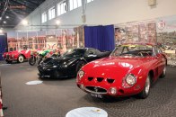 Autoemotodepoca-2017-Ferrari-GTO-La-Ferrari
